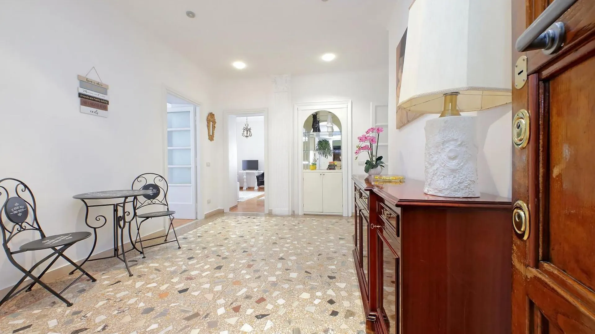 4Bnb - Annibaliano Metro Apartment Rome 0*,